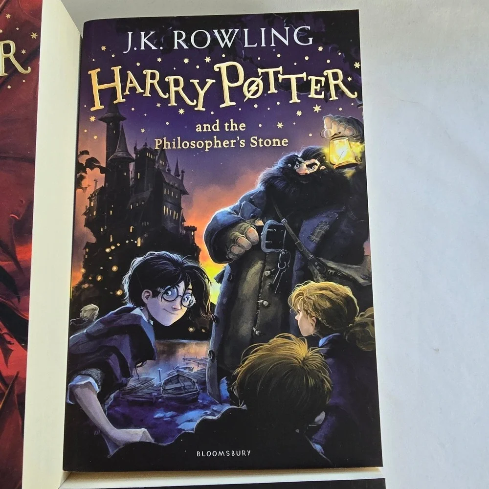 🆕️ NWOT - J K Rowling Harry Potter Books 1, 2, 3 and‎ 5 Paperback Set - Picture 4 of 14
